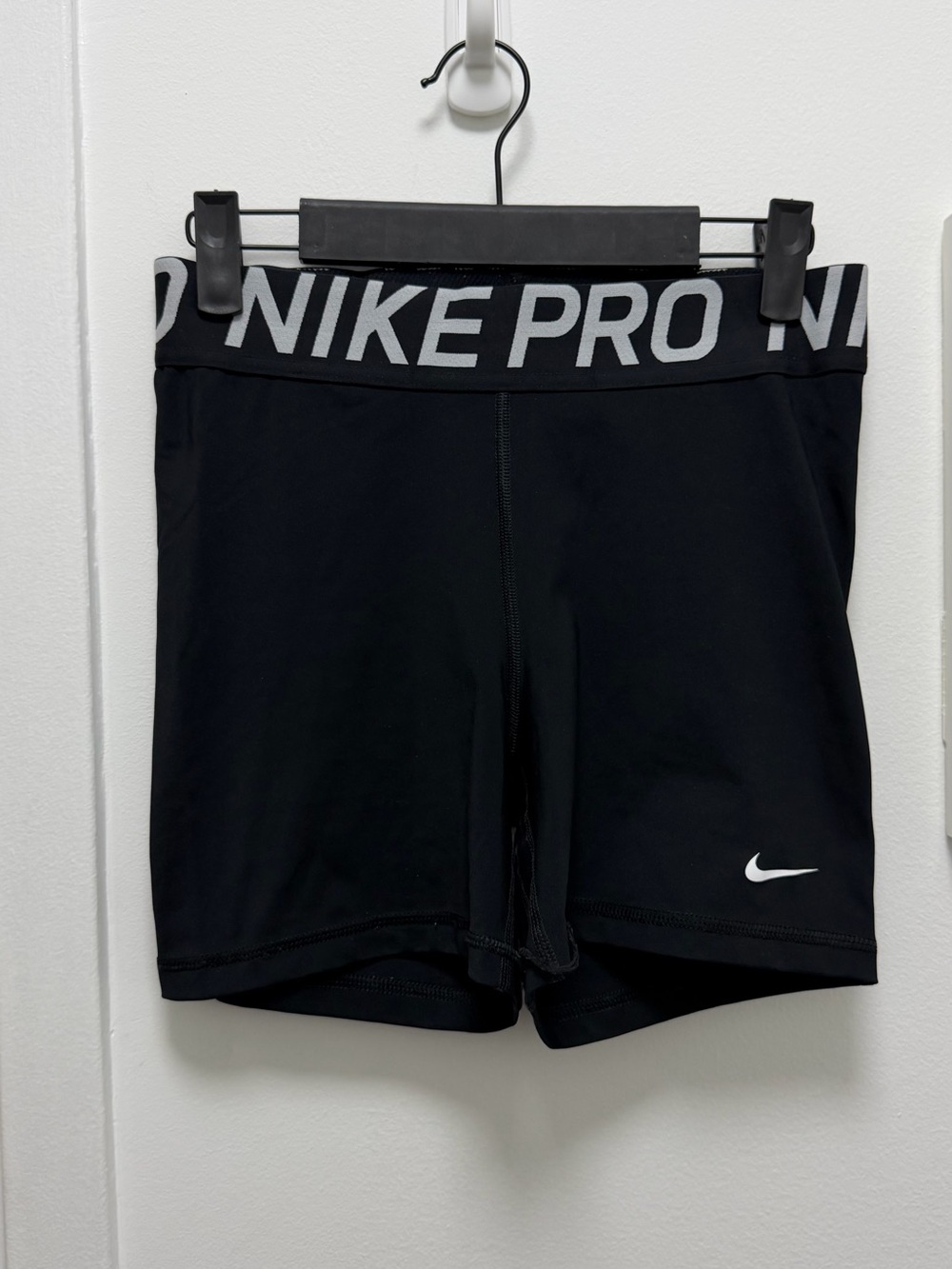 Nike Pro Women's Black Performance Bike Shorts